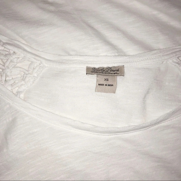 Lucky Brand Xsmall white top - Picture 3 of 3